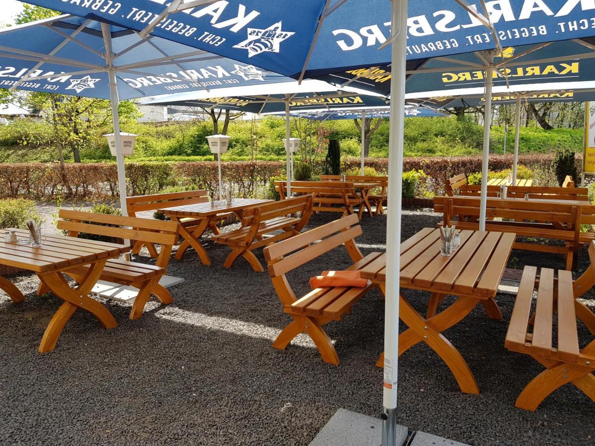 Hotel Restaurant Zur Hexe Überherrn Buitenkant foto